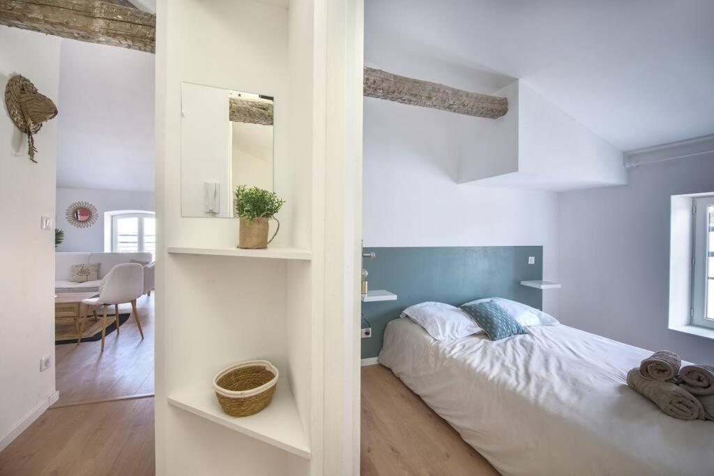 Superbe Appartement, Hypercentre, 4Chambres. เบซิเยร์ ภายนอก รูปภาพ