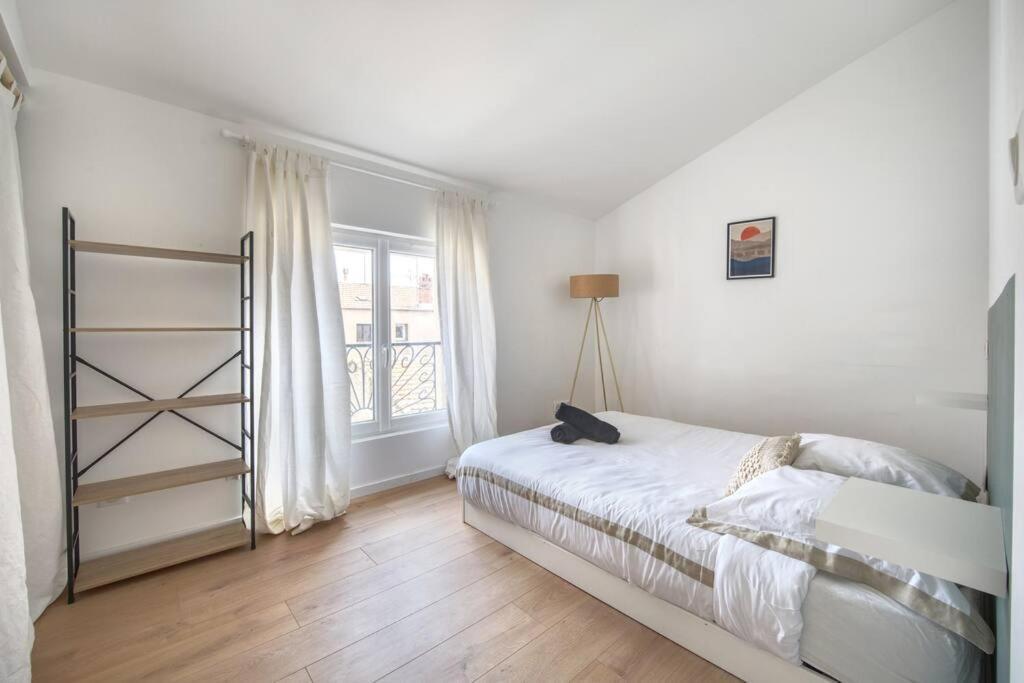 Superbe Appartement, Hypercentre, 4Chambres. เบซิเยร์ ภายนอก รูปภาพ